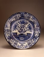 染付芙蓉手花籠文大皿