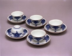 染付花卉文碗皿（５客）