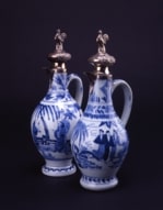 染付人物文手付水注（対）