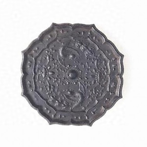 瑞花双鳳八稜鏡