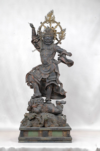 持国天（木造四天王立像）