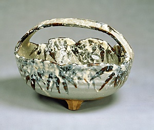 銹絵雪笹文手鉢　仁阿弥道八作