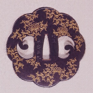 八つ木瓜形唐草象嵌鐔