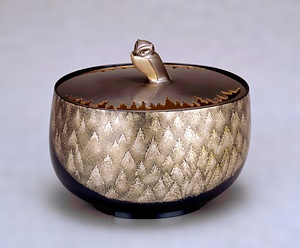 打出し香爐「森閑」