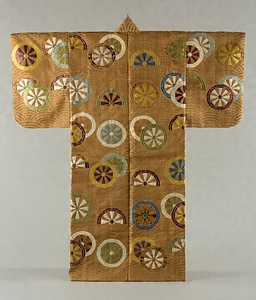 茶地青海波源氏車模様厚板