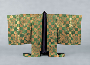 萌黄地卍唐花模様袷法被