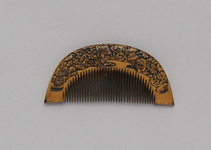 花丸文彫蒔絵櫛