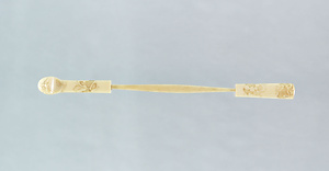 扇地紙梅菊蝶彫象牙両差笄