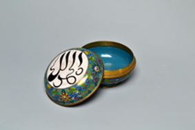 アラビア文字入り七宝合子