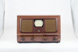 パイロット TV-37