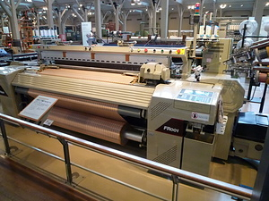 津田駒レピア織機(FR001型)