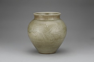 御深井釉ゆり文花瓶