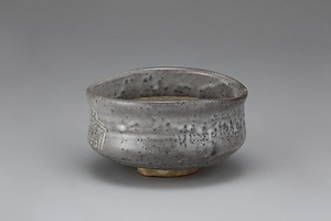 鼠志野釉茶碗
