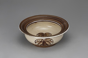 鉄絵葉文菓子器