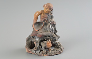 被災した仏像（被災資料7）