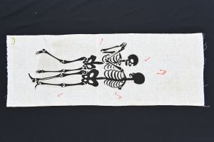 手ぬぐい「ガイコツダンス」