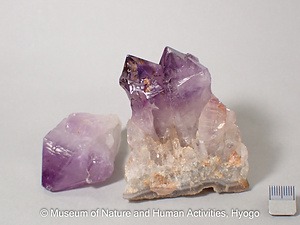 石英（紫水晶，アメジスト） 4