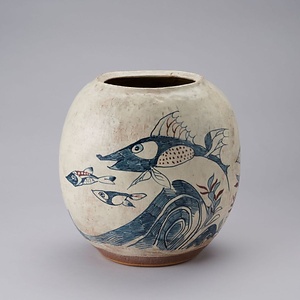 呉須辰砂魚文扁壺