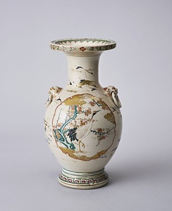 錦手春秋群鶴図双耳花瓶