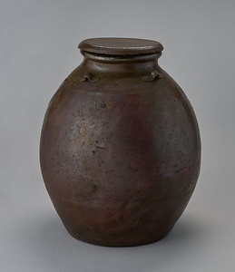 窯変四耳茶壺（蓋付）