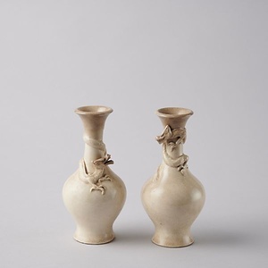 無地龍巻花生一対