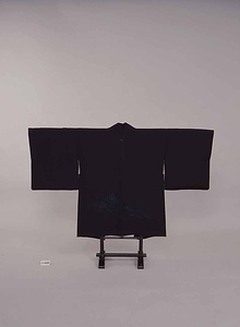 黒絵羽織
