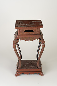 唐物堆朱御高卓