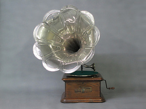 蓄音機（ニッポノホン社，ニッポノホン）