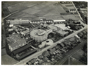 写真「農協高岡病院円形病棟竣工記念」