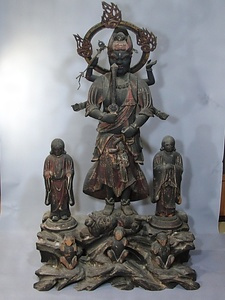 木造青面金剛立像　二童子・三猿・台座共<BR/>附 寿牌