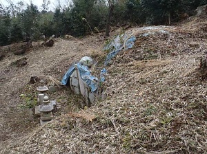 千年寺第二代鐵堂道融和尚墳墓ほか歴代住持墓所