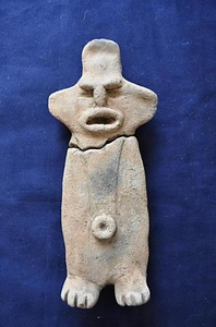 東福寺村上出土土偶