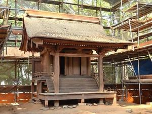 東端八剱神社本殿　附覆殿一棟・棟札一枚・板札一枚