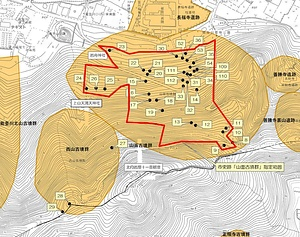 繖山北麓の群集墳<br />
　山面古墳群