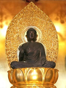 木造阿弥陀如来坐像