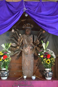 木造千手観音立像