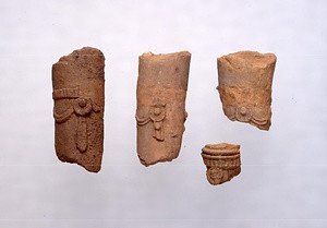 久米廃寺出土塑像仏及び塼仏