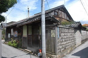 旧彦根藩足軽組屋敷（善利組・旧戸塚家住宅）