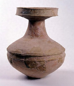 中山遺跡出土特殊壺及び特殊器台