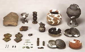 朝日長山古墳出土品（氷見市朝日本町）