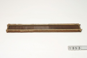 1953 筬