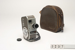 3237 ８ミリカメラ