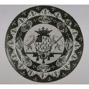 色絵紋章文大皿 伊万里