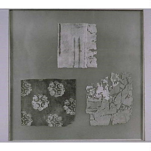 正倉院裂 赤茶地花卉文臈纈平絹