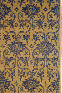 二重蔓変り牡丹唐草文様天鵞絨