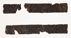 弁財古墳 鋲付鉄板