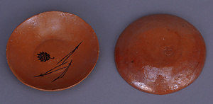 鴻池家伝来永楽関係資料 赤楽釉松笠松葉文土器皿