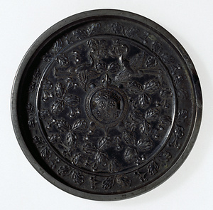 三柏散松喰鶴鏡