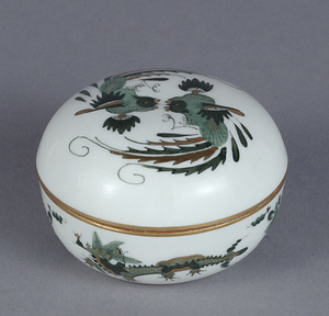 色絵双鳳雲龍文蓋物 ドイツ・マイセン