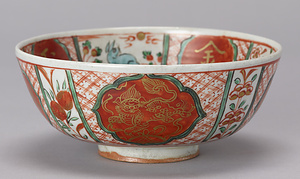 呉州赤絵金入写鉢